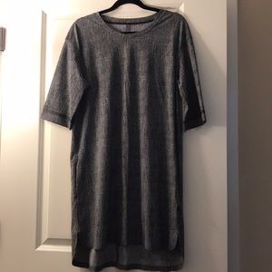 Lululemon Black printed dress
